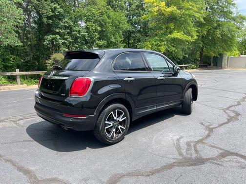 Nero Cinema (Black Clear Coat) 2016 FIAT 500X Easy
