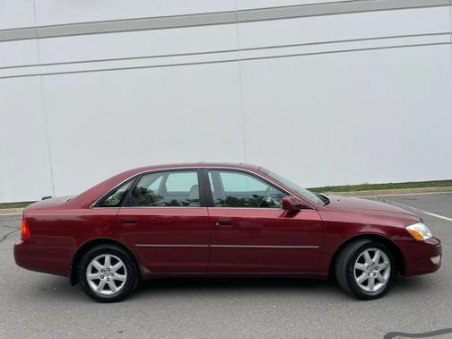 2002 Toyota Avalon XL