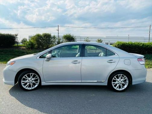 2010 Lexus HS 250h Premium