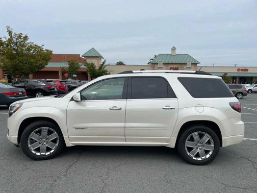 2015 GMC Acadia Denali