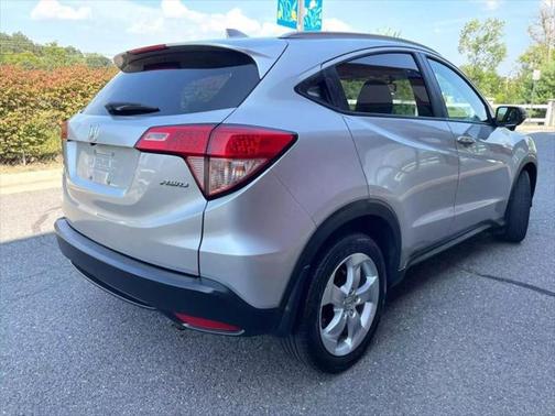 2016 Honda HR-V EX-L w/Navigation