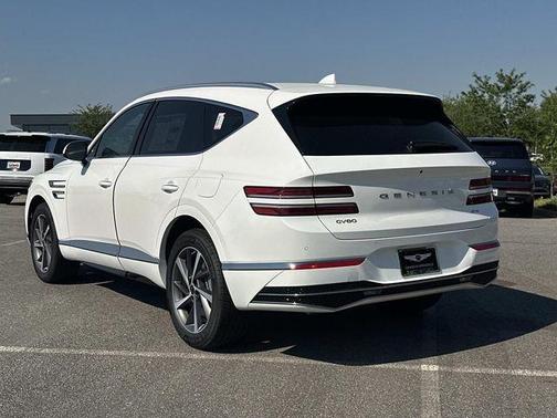 Alta White 2026 Genesis GV80 2.5T