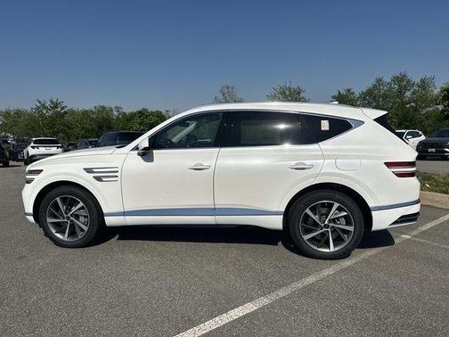 Alta White 2026 Genesis GV80 2.5T