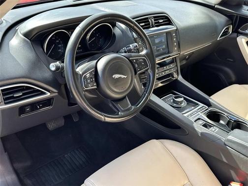 2017 Jaguar F-PACE 35t Premium
