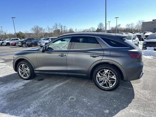 2025 Genesis GV70 2.5T