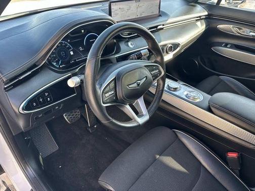 2023 Genesis GV70 2.5T