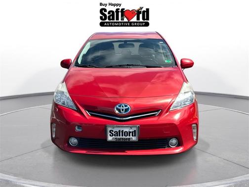 2013 Toyota Prius v Five