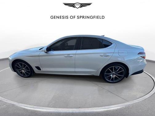 2022 Genesis G70 2.0T