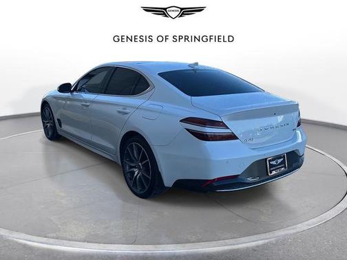 2022 Genesis G70 2.0T