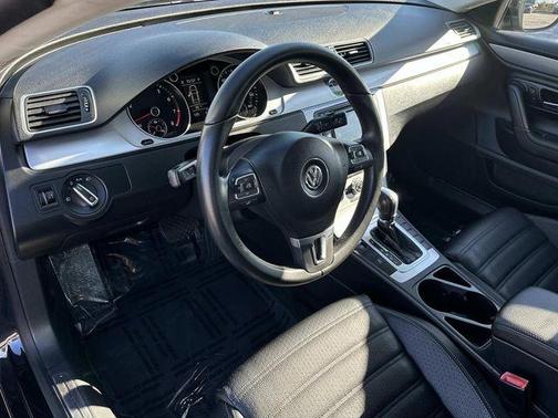 2014 Volkswagen CC 2.0T Sport