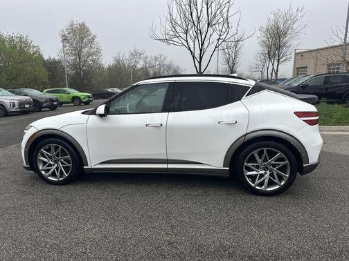 White 2023 Genesis GV60 Advanced