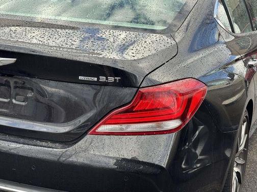 2021 Genesis G70 3.3T