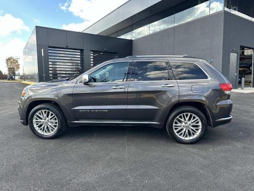 2017 Jeep Grand Cherokee Summit