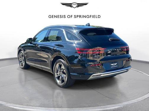 Black 2023 Genesis Electrified GV70 Advanced