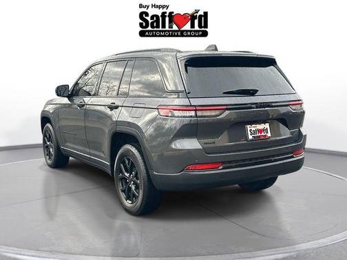 2024 Jeep Grand Cherokee Laredo