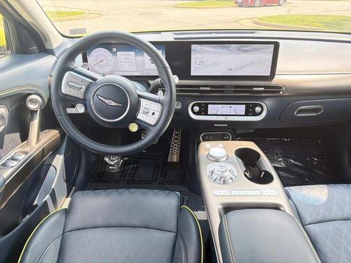 Lime 2023 Genesis GV60 Performance