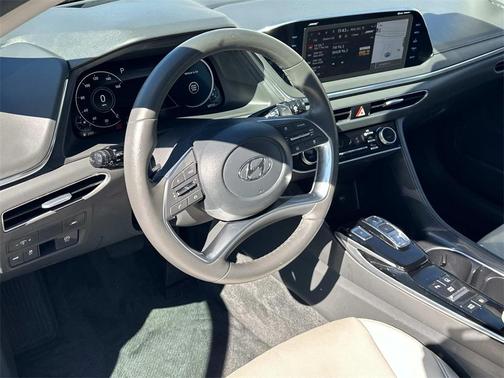 2023 Hyundai SONATA Limited