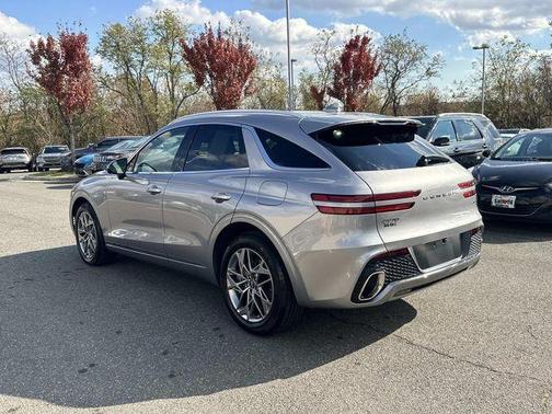 2025 Genesis GV70 2.5T