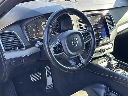 2018 Volvo XC90 T6 R-Design