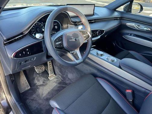 2024 Genesis GV70 2.5T