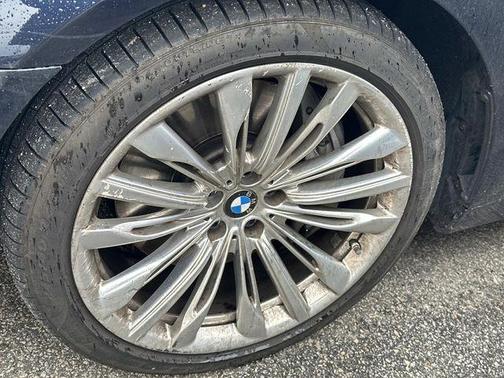 2017 BMW 750 i xDrive