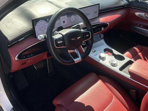 2026 Genesis GV70 2.5T Sport Prestige