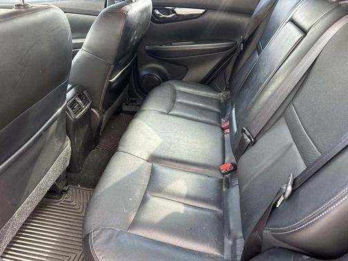 2017 Nissan Rogue Sport SL