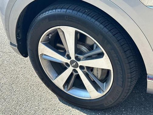 2021 Genesis GV80