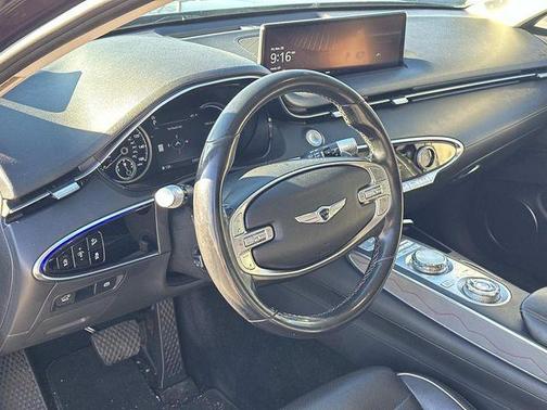 2022 Genesis GV70 2.5T