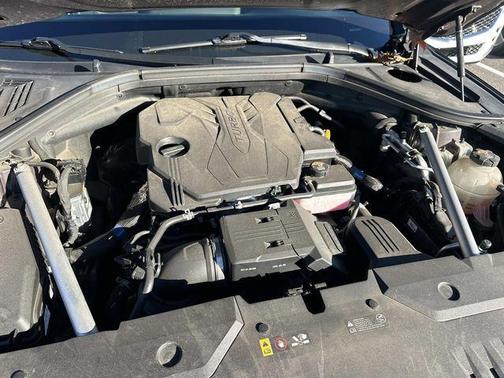 2022 Genesis GV70 2.5T