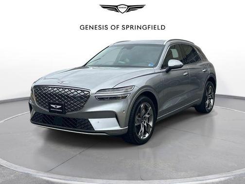 Silver 2023 Genesis Electrified GV70 Advanced