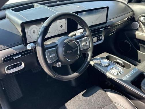 White 2023 Genesis GV60 Advanced