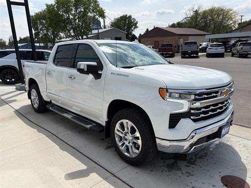 Summit White 2025 Chevrolet Silverado 1500 LTZ