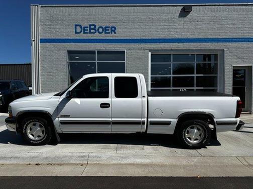 2001 Chevrolet Silverado 1500 LS Extended Cab
