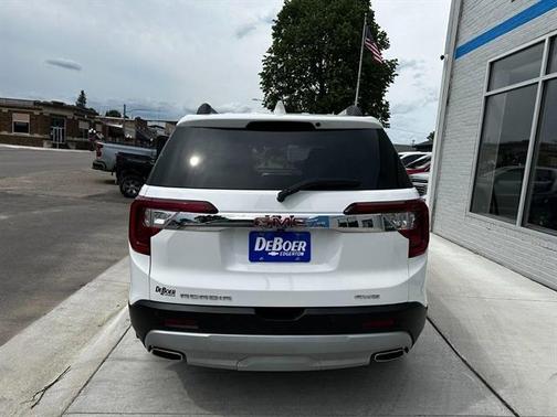 2021 GMC Acadia SLT