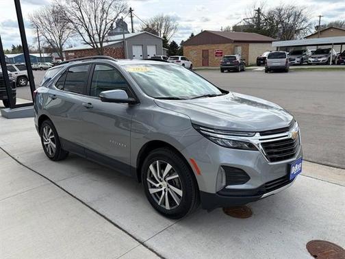 Sterling Gray Metallic 2024 Chevrolet Equinox LT