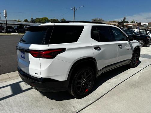 2022 Chevrolet Traverse Premier