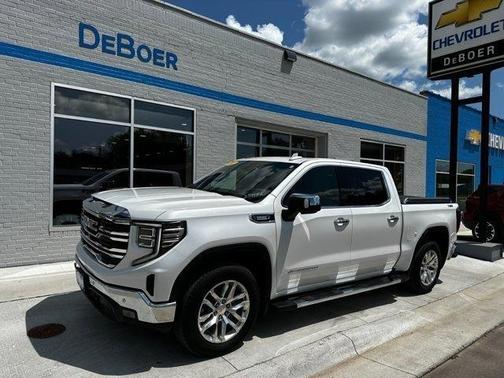 2022 GMC Sierra 1500 SLT