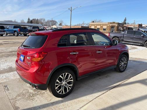 2016 Mitsubishi Outlander Sport 2.4 SEL
