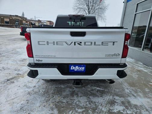 2023 Chevrolet Silverado 3500 High Country