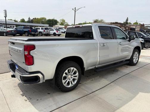 Silver Ice Metallic 2022 Chevrolet Silverado 1500 LTZ