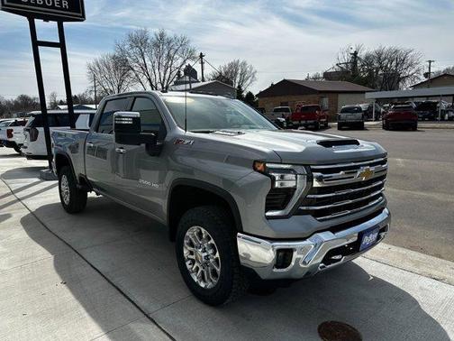 2025 Chevrolet Silverado 3500 LTZ
