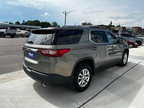 2018 Chevrolet Traverse LT Cloth