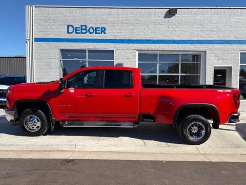 2024 Chevrolet Silverado 3500 LT