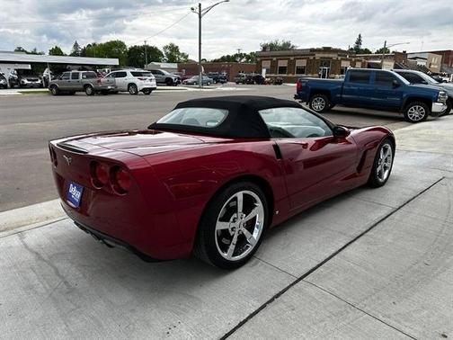2008 Chevrolet Corvette Indy 500 Pace Car Replica