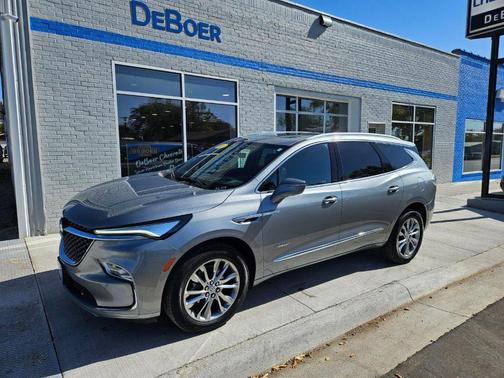 2024 Buick Enclave Avenir