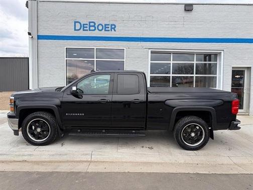 Black 2014 Chevrolet Silverado 1500 LT