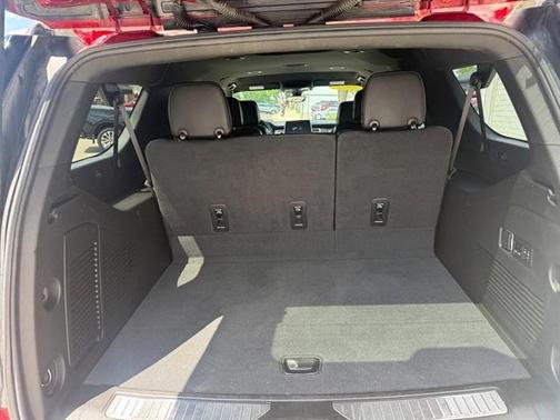 Cherry Red Tintcoat 2022 Chevrolet Suburban High Country