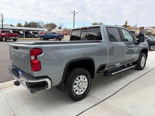2024 Chevrolet Silverado 3500 LT