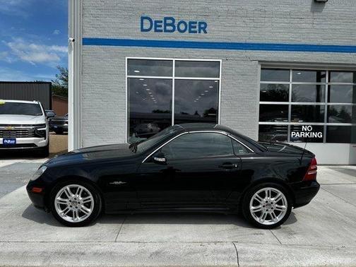 2004 Mercedes-Benz SLK-Class Base